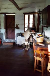 Marcelo making breakfast