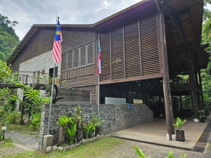 Borneo Rainforest Lodge