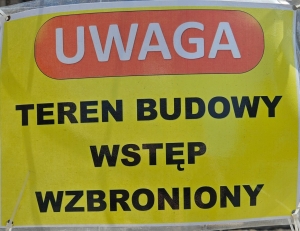 Uwaga! The sign of the trip