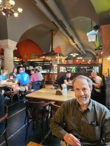 Kokolvna restaurant, Prague