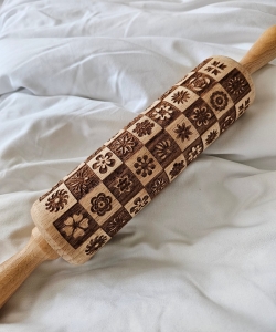 Liza finally found a rolling pin!