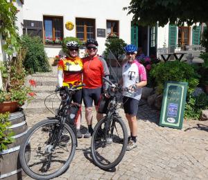 Lehmanns Seußlitzer Weinstuben und Hotel, Diesbar-Seu�litz