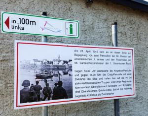 Commemorating the meeting of the armies