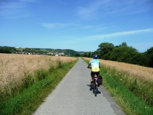 Along the Main Radweg    