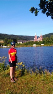 Along the Main Radweg   