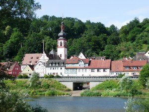 Along the Main Radweg   