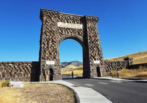Roosevelt Arch, Gardiner MT