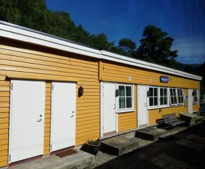 Love the colorful siding