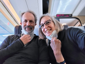 On the train to Porto!