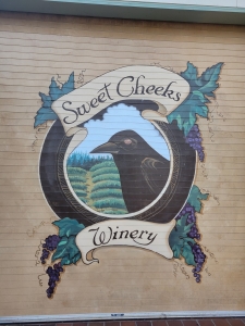 Sweet Cheeks Winery!