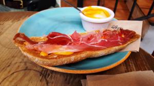 Breakfast at La Rollerie, near the Catalonia Plaza Mayor hotel