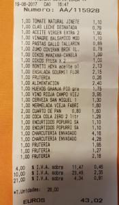 Look how much the wine costs! (Campo Viejo)