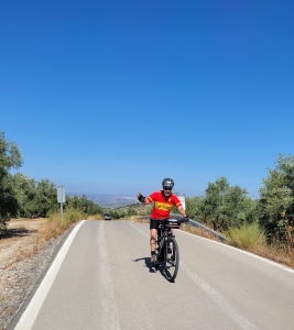 On the road to La Bobadilla (Loja)