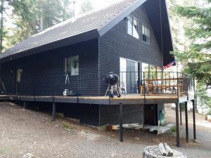 Pooles' cabin